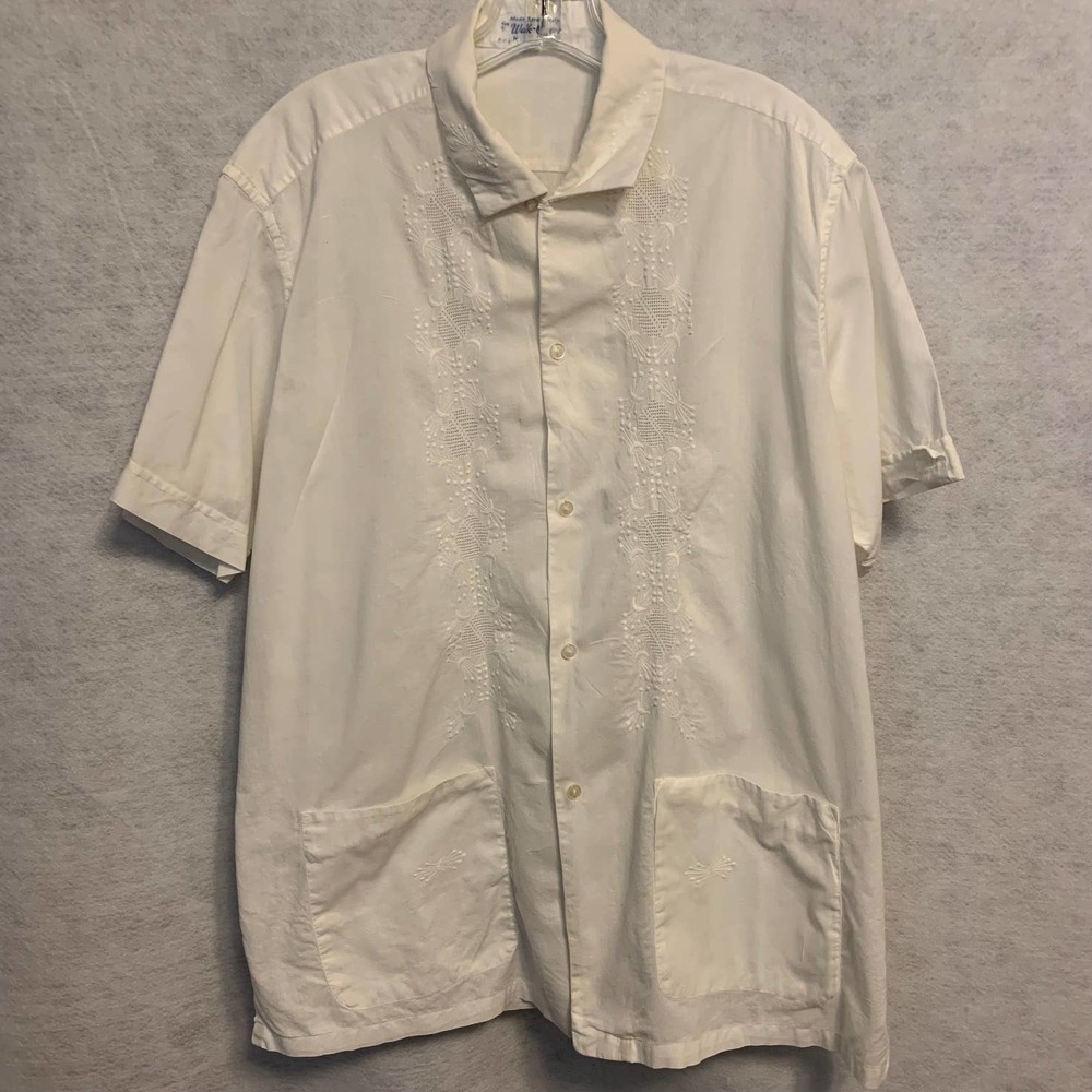 Walk-Over Vintage Men's White Embroidered Casual Button Down Shirt‎